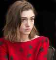47846539_natalia-dyer-strangerthingssdcc-20170722-566857175sm.jpg