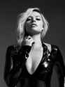 VMAG_SHOT_01_MARGOT_ROBBIE_0178-1web-750x1000.jpg