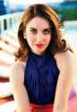 c8a3b724507af161be42548fd5dd79b2--alison-brie-elle-magazine.jpg