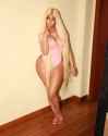 nicki3.jpg