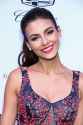 Victoria-Justice -2017-amfAR-generationCURE-Solstice--04-662x993.jpg