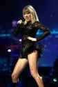 taylor-swift-2017-directv-now-super-saturday-night-concert-in-houston-2-4-2017-1.jpg