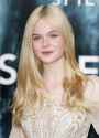 elle-fanning-super-8-premiere-01.jpg