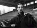 Een-piepjonge-Johan-Cruijff-in-Stadion-De-Meer.jpg