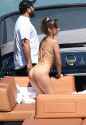 Bella_Hadid_f9047d840370563.jpg
