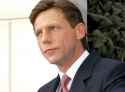 scientology-leader-david-miscavige-spied-father-10k-week (1).jpg