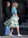 taylor-swift-filming-begin-again-music-video-in-paris-france-01102012-taylor-swift-32350635-2197-30001.jpg