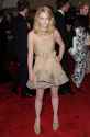 Emilie-de-Ravin-Feet-2346250.jpg