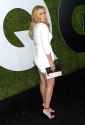 Amy-Schumer-Feet-2058490.jpg