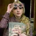 LunaLovegood_WB_F6_LunaLovegoodInQuibblerSpecsOnHogwartsExpress_Still_080615_Port.jpg