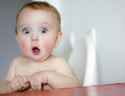cute-baby-surprised-look-sl-800x618.jpg